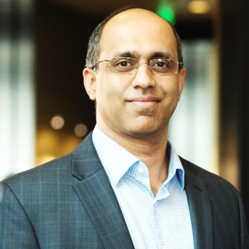 Vijay Deshmukh headshot