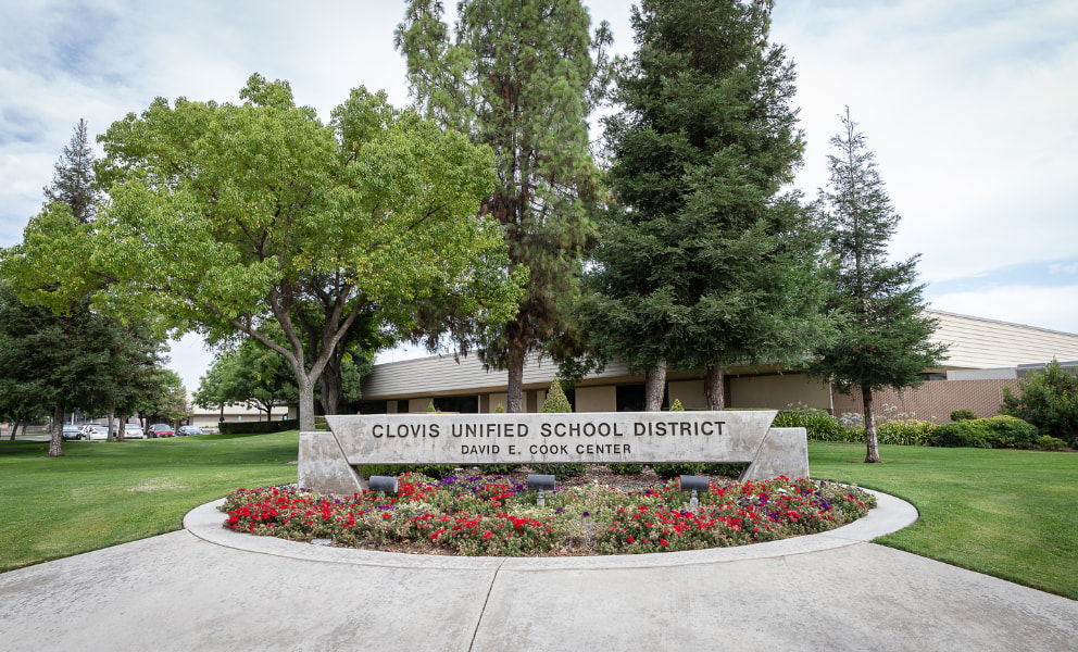 Clovis School Sign